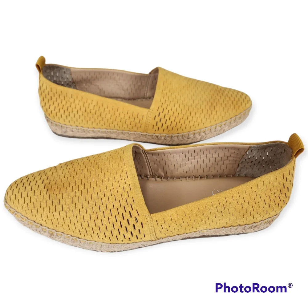 Franco Sarto Dobby Mustard Espadrille flats size 8.5M